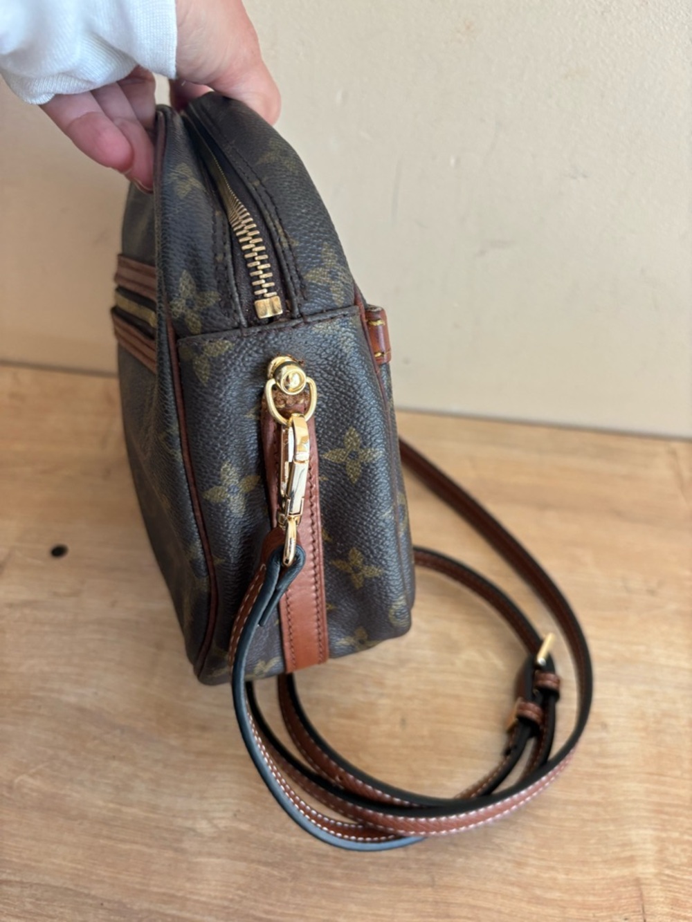 Authentic Louis Vuitton crossbody bag monogram - Picture 2 of 14